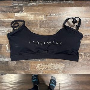 Ryder wear black sports bra